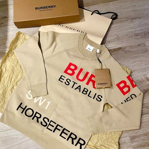BURBERRY Horseferry jumper- SOLD - Picture 3 of 6